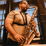 Live Music: Alex Reyes
